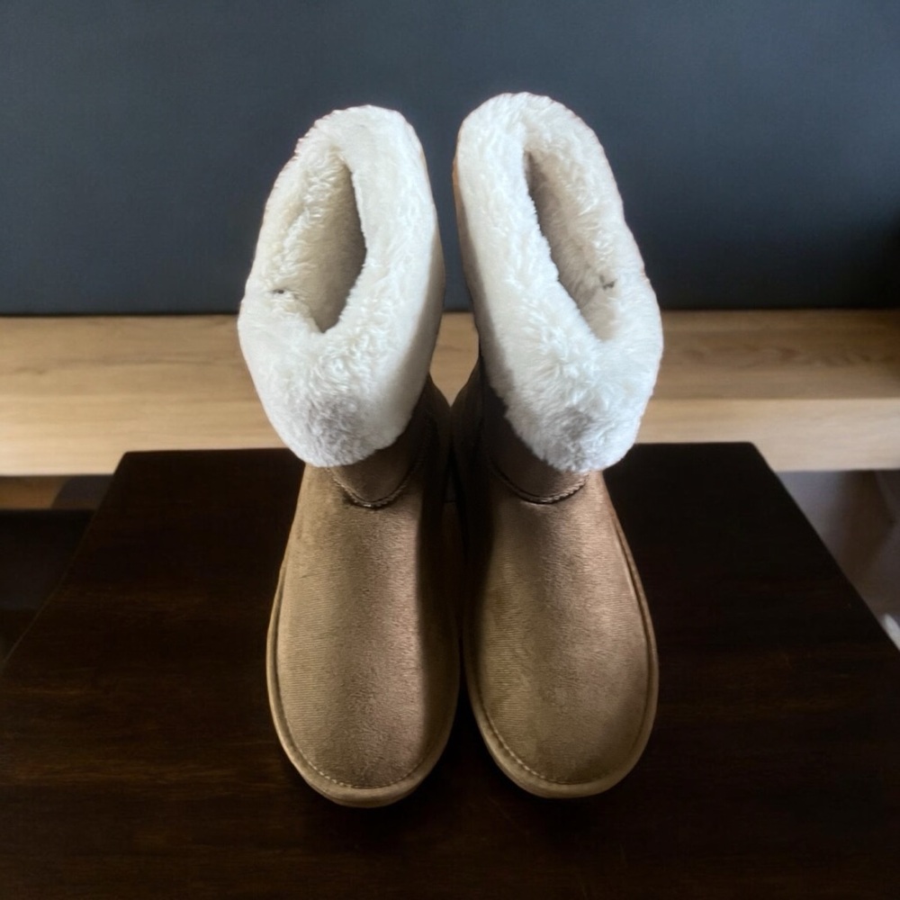LaMO Suede Leather Bootie Women’s Sz 10 Faux Fur Tan Winter Snow